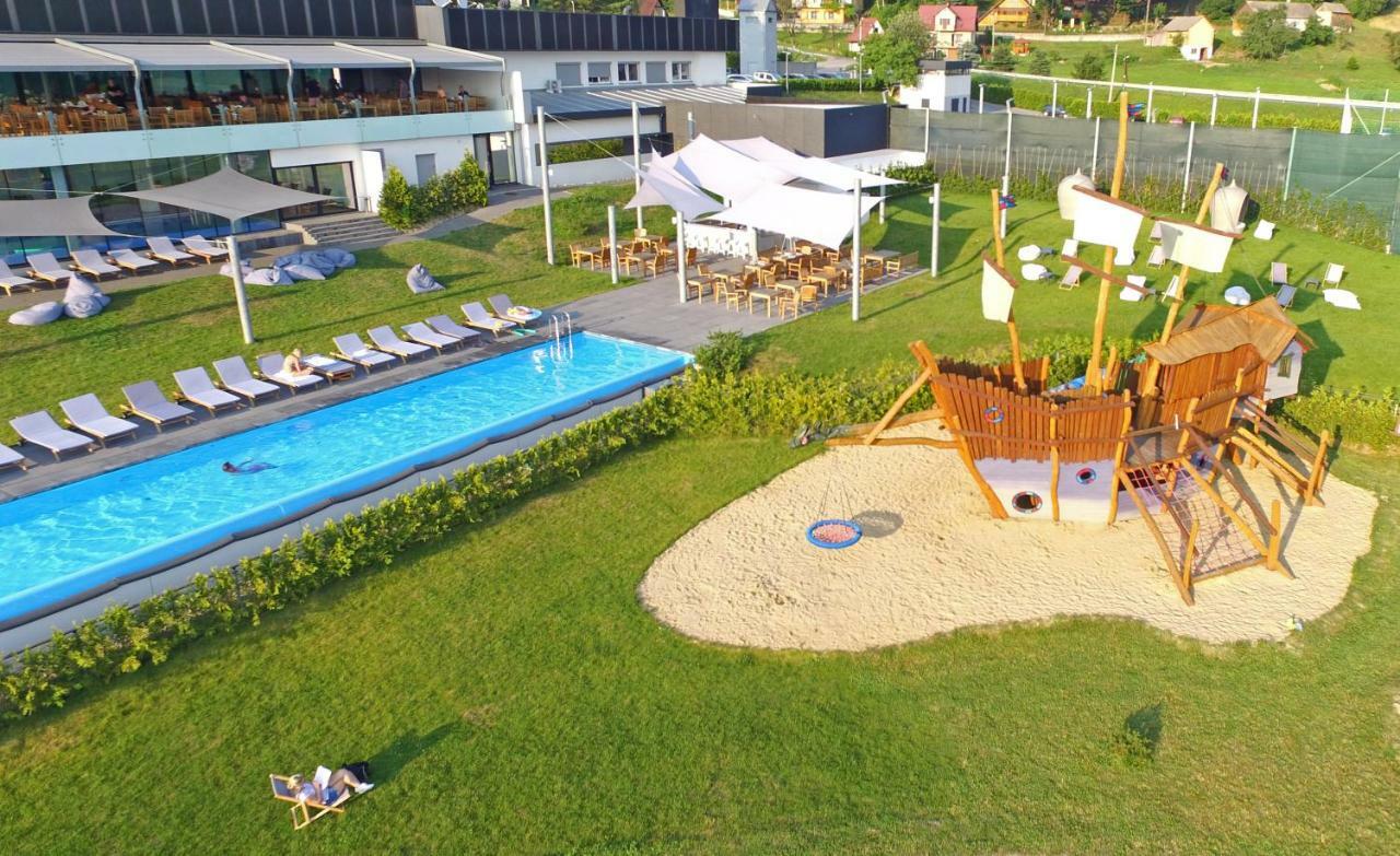 Apartment Sloneczny Grodek 19 Spa & Wellness Gródek Nad Dunajcem Exterior foto